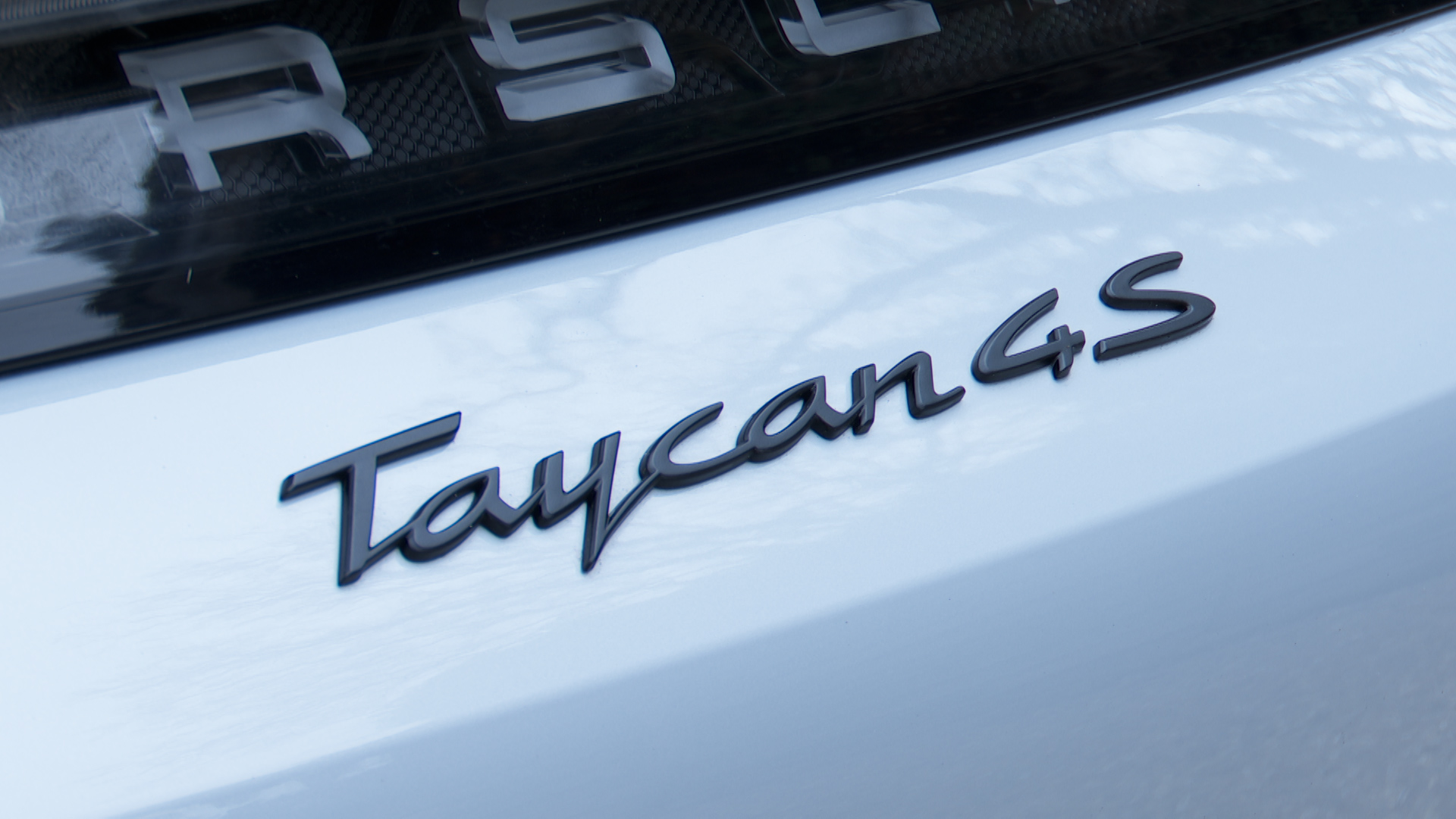 PORSCHE TAYCAN SPORT TURISMO 440kW 4S 105kWh 5dr E-Shift [5 Seat] [Revised]